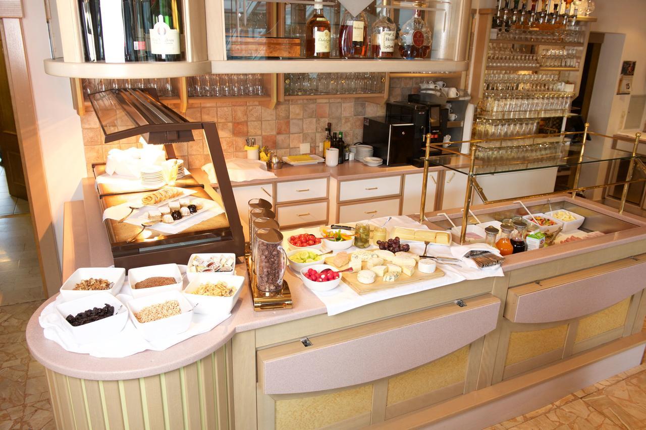 Edelweiss Hotel